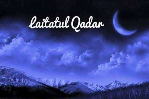 10 Tanda Malam Lailatul Qadar, Alam Hening hingga Datang Lewat Mimpi 10 Tanda Malam Lailatul Qadar, Alam Hening hingga Datang Lewat Mimpi