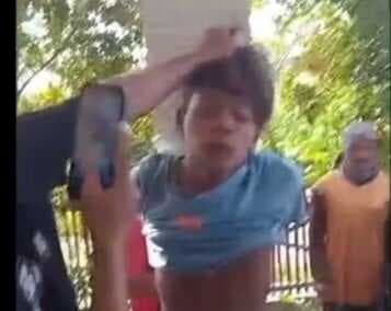 Viral Pencuri Diikat di Tiang Rumah usai Tepergok Warga di Pasuruan, Motor Dibakar Viral Pencuri Diikat di Tiang Rumah usai Tepergok Warga di Pasuruan, Motor Dibakar