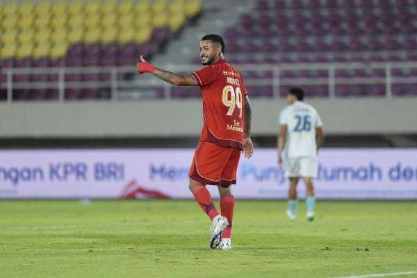 Usai Hattrick vs PSBS Biak, Maxwell Souza Kirim Pesan Penting untuk Tim Persija Usai Hattrick vs PSBS Biak, Maxwell Souza Kirim Pesan Penting untuk Tim Persija