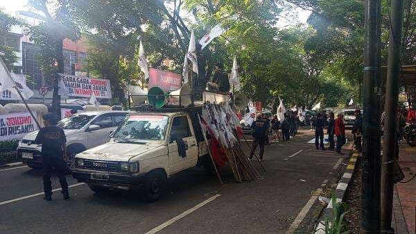 1.082 Polisi Dikerahkan Amankan Sidang Hasto Kristiyanto di PN Jakarta Pusat 1.082 Polisi Dikerahkan Amankan Sidang Hasto Kristiyanto di PN Jakarta Pusat