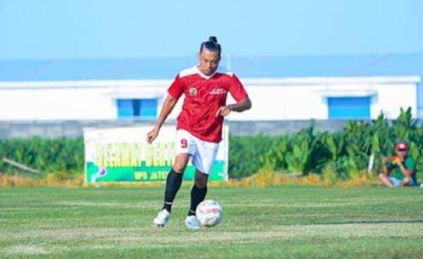 Mantan Kapten Persija Restui Pelatih Persib Latih Timnas Indonesia Mantan Kapten Persija Restui Pelatih Persib Latih Timnas Indonesia