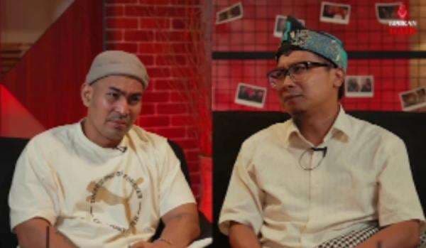 Dari Bau Wangi hingga Suara Azan Misterius di Gunung Salak Dari Bau Wangi hingga Suara Azan Misterius di Gunung Salak