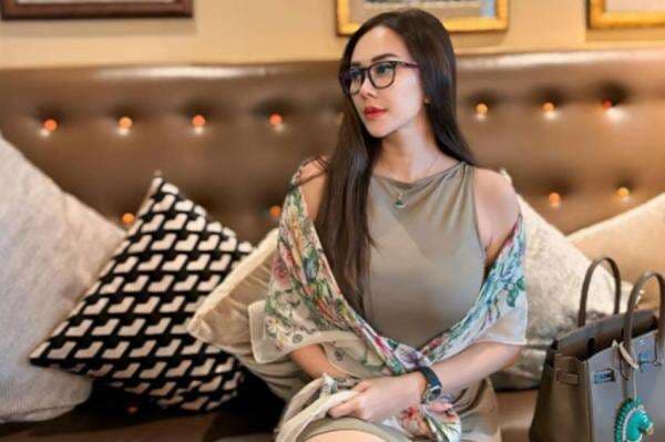 12 Artis Indonesia Kelahiran Bandung, Raffi Ahmad hingga Aura Kasih 12 Artis Indonesia Kelahiran Bandung, Raffi Ahmad hingga Aura Kasih