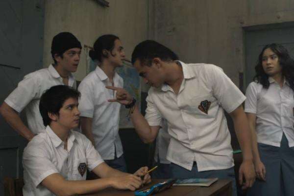 12 Film Indonesia Tayang April 2025, Ada Pengepungan di Bukit Duri 12 Film Indonesia Tayang April 2025, Ada Pengepungan di Bukit Duri