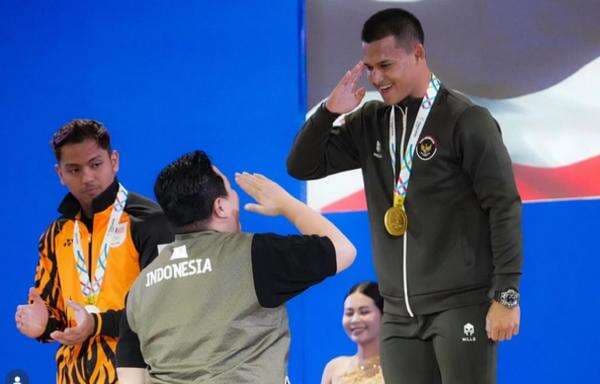 Erick Thohir Buka Suara Rizki Juniansyah Cetak Rekor Dunia saat Raih Emas SEA Games 2025 Erick Thohir Buka Suara Rizki Juniansyah Cetak Rekor Dunia saat Raih Emas SEA Games 2025