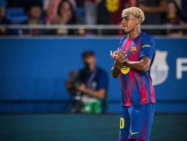Hubungan Timnas Spanyol dan Barcelona Memanas, Lamine Yamal Terpaksa Dicoret dari Skuad La Furia Roja Hubungan Timnas Spanyol dan Barcelona Memanas, Lamine Yamal Terpaksa Dicoret dari Skuad La Furia Roja