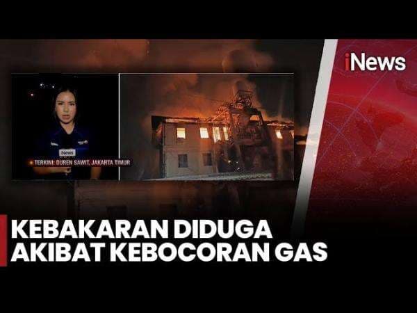 Rusun Klender Jaktim Kebakaran, 13 Mobil Damkar Dikerahkan Rusun Klender Jaktim Kebakaran, 13 Mobil Damkar Dikerahkan