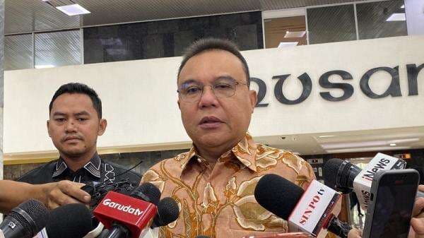 Dasco Sebut Pemerintah Akan Keluarkan Strategi Atasi Rupiah Melemah Dasco Sebut Pemerintah Akan Keluarkan Strategi Atasi Rupiah Melemah