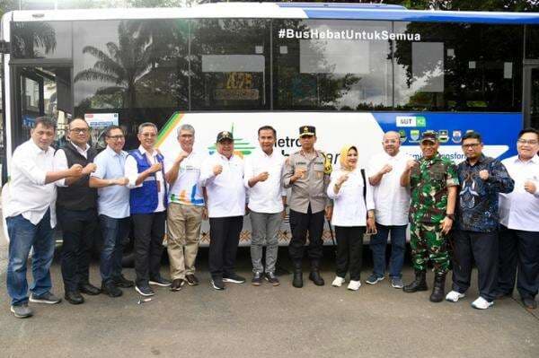 Daftar Rute Bus Metro Jabar Trans yang Siap Layani Wilayah Bandung Raya Daftar Rute Bus Metro Jabar Trans yang Siap Layani Wilayah Bandung Raya