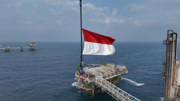 15 Proyek Hulu Migas Ditargetkan Operasi di 2025, Produksi Minyak Tembus 73.000 BOPD 15 Proyek Hulu Migas Ditargetkan Operasi di 2025, Produksi Minyak Tembus 73.000 BOPD