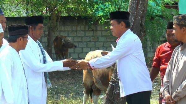 Perindo Salurkan Hewan Kurban di Keerom Papua, Wujudkan Program 1 Juta Kantong Kebahagiaan Perindo Salurkan Hewan Kurban di Keerom Papua, Wujudkan Program 1 Juta Kantong Kebahagiaan