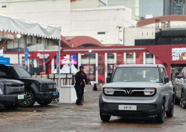 1.582 Pengunjung IIMS 2025 Jajal VinFast VF 3 1.582 Pengunjung IIMS 2025 Jajal VinFast VF 3