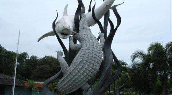 15 Oleh-Oleh Khas Surabaya yang Awet dan Cocok Dibawa Pulang 15 Oleh-Oleh Khas Surabaya yang Awet dan Cocok Dibawa Pulang