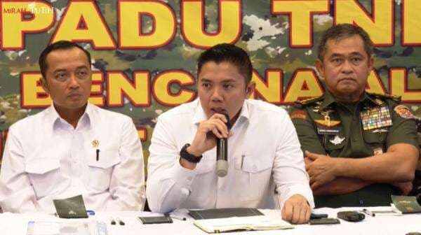 Seskab Teddy Sebut Pemerintah Serius Tangani Bencana Sumatera, Pengamat: Momentum Evaluasi Seskab Teddy Sebut Pemerintah Serius Tangani Bencana Sumatera, Pengamat: Momentum Evaluasi