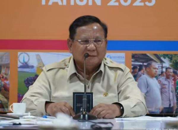 Prabowo Pimpin Ratas di Aceh, Ungkap Sawah Rusak dan Bendungan Jebol Prabowo Pimpin Ratas di Aceh, Ungkap Sawah Rusak dan Bendungan Jebol