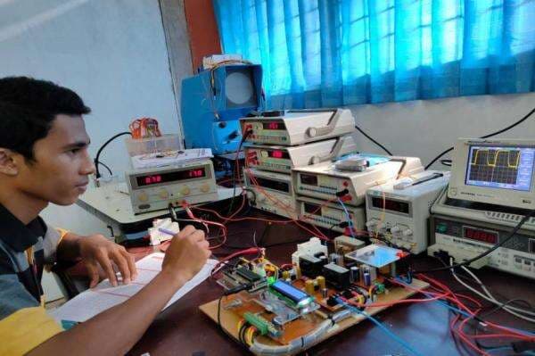 19 Jurusan Teknik Elektro Terbaik di Indonesia Versi THE WUR 2024, UI dan Unair Memimpin 19 Jurusan Teknik Elektro Terbaik di Indonesia Versi THE WUR 2024, UI dan Unair Memimpin