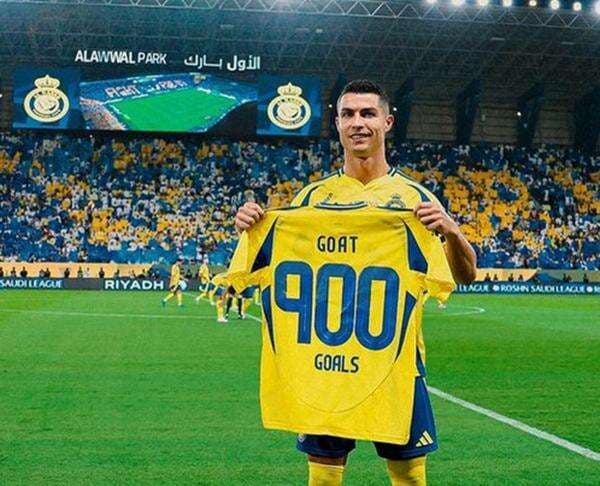 19 Pemain Top yang Ternyata Punya Nilai Pasaran Lebih Tinggi ketimbang Cristiano Ronaldo, Nomor 1 Tembus Rp608,36 Miliar! 19 Pemain Top yang Ternyata Punya Nilai Pasaran Lebih Tinggi ketimbang Cristiano Ronaldo, Nomor 1 Tembus Rp608,36 Miliar!