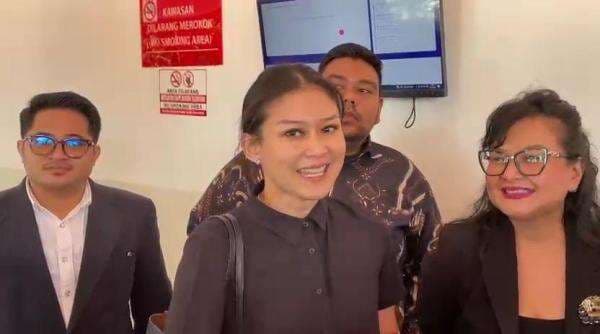 Marissa Anita Siap Move On usai Cerai dari Andrew Trigg Marissa Anita Siap Move On usai Cerai dari Andrew Trigg