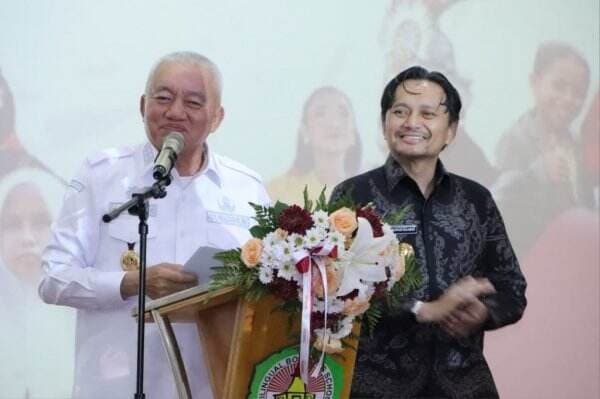 SMAN Banua Kalsel Resmi Jadi SMA Garuda Transformasi, Siap Cetak Generasi Go Internasional SMAN Banua Kalsel Resmi Jadi SMA Garuda Transformasi, Siap Cetak Generasi Go Internasional