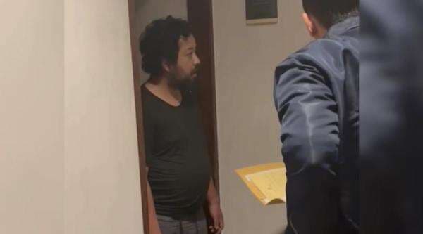 Penampakan Bos Terra Drone Michael Wishnu Wardana saat Ditangkap di Apartemen Penampakan Bos Terra Drone Michael Wishnu Wardana saat Ditangkap di Apartemen