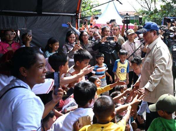 Prabowo Pastikan Penanganan Bencana Sumatera Dipercepat, TNI–Polri Garda Terdepan! Prabowo Pastikan Penanganan Bencana Sumatera Dipercepat, TNI–Polri Garda Terdepan!