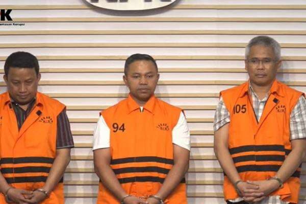 Gubernur Riau Abdul Wahid Pakai Duit Jatah Preman untuk Pelesiran ke Inggris hingga Brasil Gubernur Riau Abdul Wahid Pakai Duit Jatah Preman untuk Pelesiran ke Inggris hingga Brasil