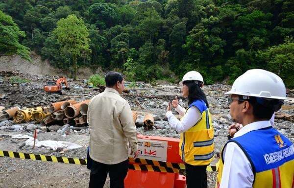 Prabowo Tinjau Progres Perbaikan Jalan Lembah Anai Sumbar Usai Bencana Prabowo Tinjau Progres Perbaikan Jalan Lembah Anai Sumbar Usai Bencana