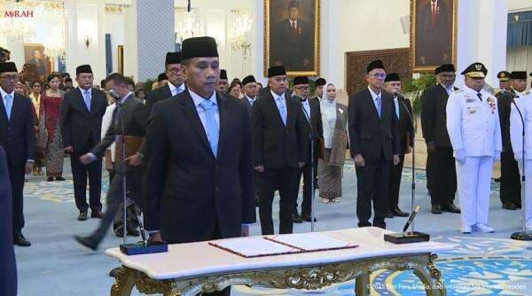 Prabowo Lantik Akhmad Wiyagus Jadi Wamendagri, Ini Profil Lengkapnya! Prabowo Lantik Akhmad Wiyagus Jadi Wamendagri, Ini Profil Lengkapnya!