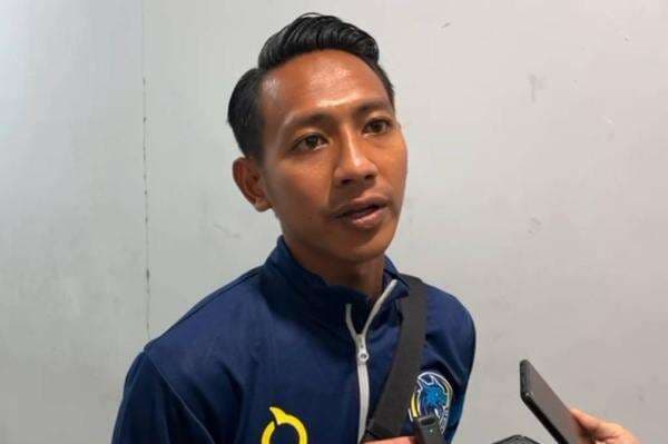 Beckham Putra Buka-bukaan Pembicaraannya dengan John Herdman Beckham Putra Buka-bukaan Pembicaraannya dengan John Herdman