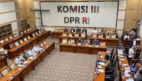 R-KUHAP: Pemeriksaan Tersangka Wajib Direkam Kamera Pengawas R-KUHAP: Pemeriksaan Tersangka Wajib Direkam Kamera Pengawas