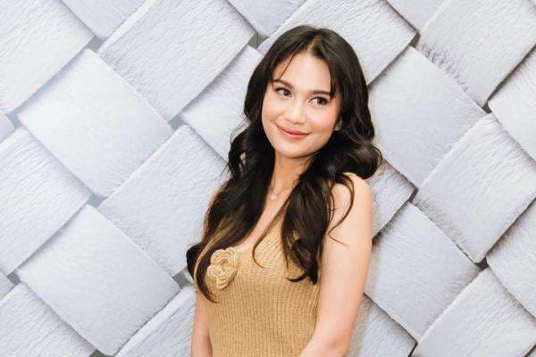 Azizah Salsha Diisukan Pacaran dengan Nadif Zahiruddin usai Cerai dari Pratama Arhan Azizah Salsha Diisukan Pacaran dengan Nadif Zahiruddin usai Cerai dari Pratama Arhan