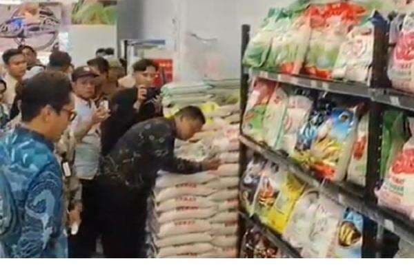 Ditegur Pusat, Wali Kota Medan Tarik Bantuan 30 Ton Beras dari UEA bagi Korban Bencana Ditegur Pusat, Wali Kota Medan Tarik Bantuan 30 Ton Beras dari UEA bagi Korban Bencana