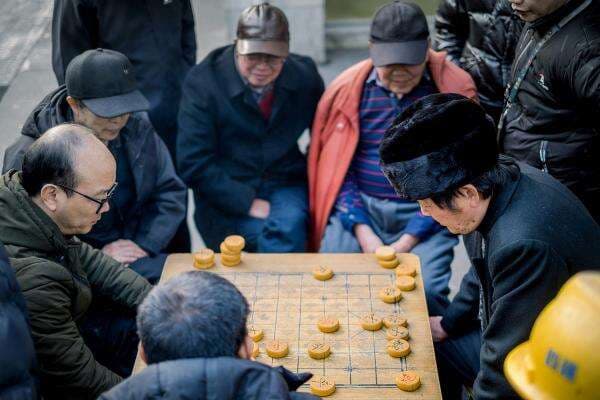 Krisis Demografi China: Pemerintah Dorong Gerakan Lansia Merawat Lansia Krisis Demografi China: Pemerintah Dorong Gerakan Lansia Merawat Lansia
