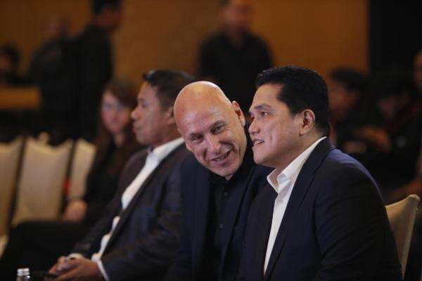 3 Calon Pelatih Sementara Timnas Indonesia Jelang FIFA Matchday 2025, Nomor 1 Alexander Zwiers 3 Calon Pelatih Sementara Timnas Indonesia Jelang FIFA Matchday 2025, Nomor 1 Alexander Zwiers