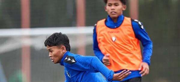 2 Pemain Muda Indonesia Jalani Program Latihan di Akademi Osasuna 2 Pemain Muda Indonesia Jalani Program Latihan di Akademi Osasuna