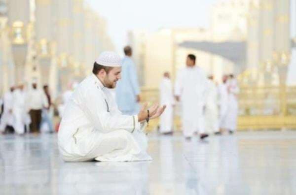 20 Bacaan Dzikir Pendek Sehari-hari Lengkap Terjemahan Arab, Latin, dan Artinya 20 Bacaan Dzikir Pendek Sehari-hari Lengkap Terjemahan Arab, Latin, dan Artinya