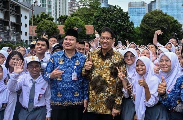 Purbaya Bakal Rekrut 300 Lulusan SMA Jadi Pegawai Bea Cukai Purbaya Bakal Rekrut 300 Lulusan SMA Jadi Pegawai Bea Cukai