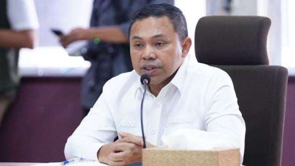 Gubernur Riau Abdul Wahid Kena OTT, KPK Amankan Sejumlah Uang Gubernur Riau Abdul Wahid Kena OTT, KPK Amankan Sejumlah Uang
