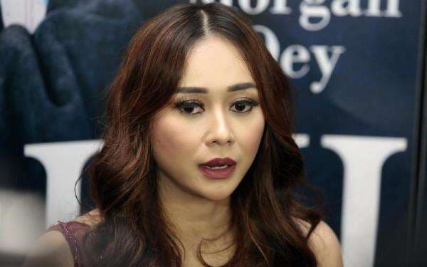 Jarang Manggung, Aura Kasih Pilih Bisnis Peternakan Ayam Petelur di Kampung Jarang Manggung, Aura Kasih Pilih Bisnis Peternakan Ayam Petelur di Kampung