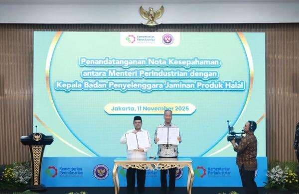 BPJPH dan Kemenperin Teken Kerja Sama Perkuat Ekosistem Industri Halal BPJPH dan Kemenperin Teken Kerja Sama Perkuat Ekosistem Industri Halal