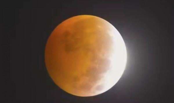 Fakta-Fakta Gerhana Bulan Total Selimuti Indonesia pada 7 September, Air Laut Pasang Fakta-Fakta Gerhana Bulan Total Selimuti Indonesia pada 7 September, Air Laut Pasang