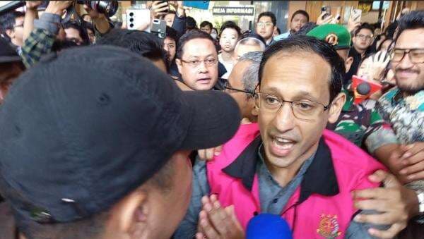 Nadiem Akui Chromebook Tak Bisa Digunakan Guru dan Siswa, Jaksa: Untuk Kepentingan Bisnisnya! Nadiem Akui Chromebook Tak Bisa Digunakan Guru dan Siswa, Jaksa: Untuk Kepentingan Bisnisnya!