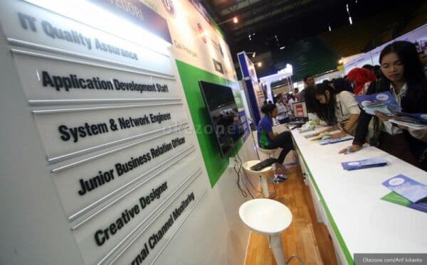 Rekrutmen PLN Diserbu 200 Ribu Pelamar, Gen Z Ambil Peran dalam Transformasi Energi Rekrutmen PLN Diserbu 200 Ribu Pelamar, Gen Z Ambil Peran dalam Transformasi Energi