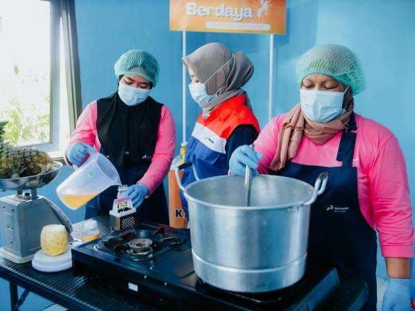 2.500 UMKM Binaan Pertamina Patra Niaga Catat Peningkatan Omzet 35 per Tahun 2.500 UMKM Binaan Pertamina Patra Niaga Catat Peningkatan Omzet 35 per Tahun