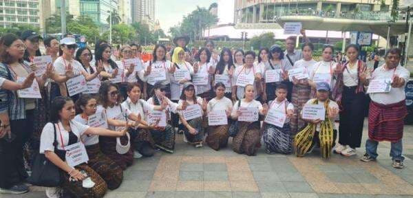 Forum Perempuan Diaspora NTT Desak Pengawalan Kasus Kekerasan Seksual Eks Kapolres Ngada Forum Perempuan Diaspora NTT Desak Pengawalan Kasus Kekerasan Seksual Eks Kapolres Ngada