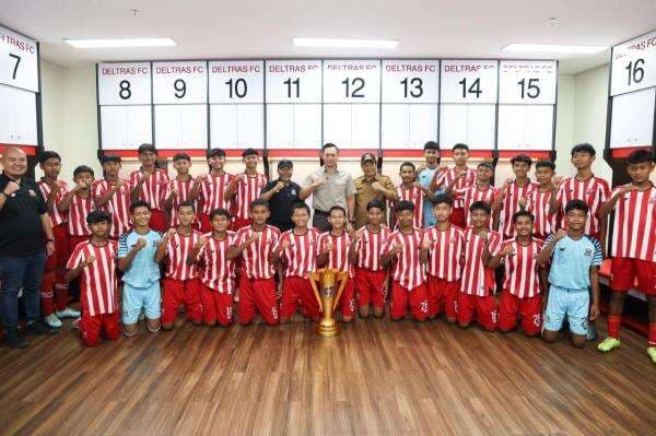 Menko AHY Ungkap Alasan 17 Stadion Direnovasi hingga Berstandar FIFA Menko AHY Ungkap Alasan 17 Stadion Direnovasi hingga Berstandar FIFA