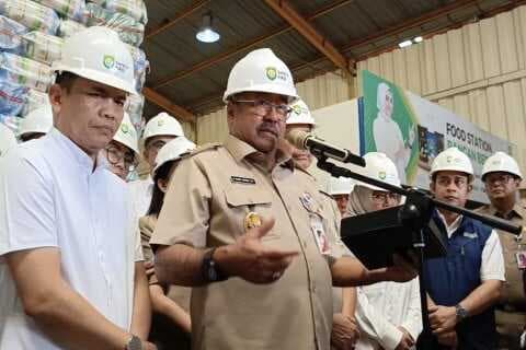 Rano Tegaskan Surat Megawati Bukan Melarang Kepala Daerah PDIP Ikut Retreat, tapi Menunda Rano Tegaskan Surat Megawati Bukan Melarang Kepala Daerah PDIP Ikut Retreat, tapi Menunda