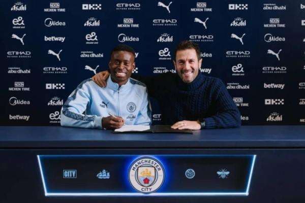 Komentar Marc Guehi usai Resmi Gabung Man City: Bangga Berada di Klub Terbaik! Komentar Marc Guehi usai Resmi Gabung Man City: Bangga Berada di Klub Terbaik!