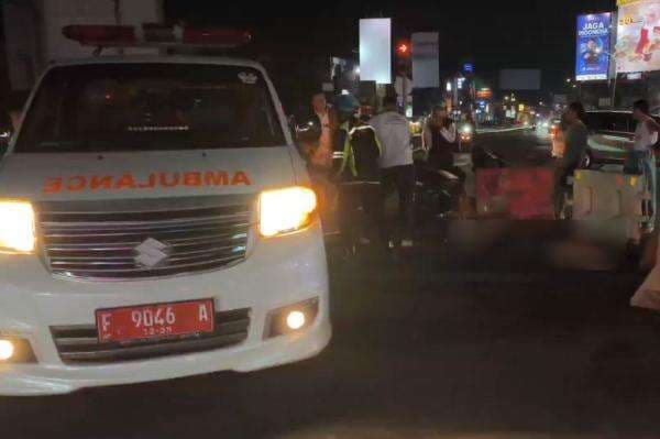 Kecelakaan Maut Pasutri Terlindas Truk Tangki di Simpang Jambu Dua Bogor, 1 Orang Tewas Kecelakaan Maut Pasutri Terlindas Truk Tangki di Simpang Jambu Dua Bogor, 1 Orang Tewas