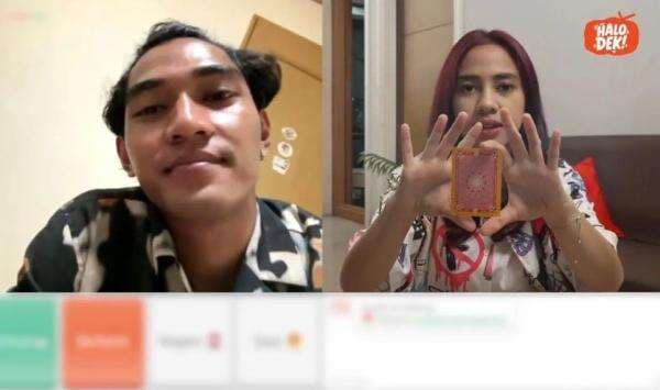 Awalnya Cuma Iseng, Peran Peramal Azia di Halo Dek! EPS 12 Bikin Kaget Awalnya Cuma Iseng, Peran Peramal Azia di Halo Dek! EPS 12 Bikin Kaget